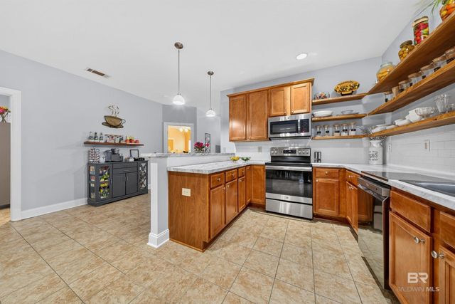 7900 Park Place Dr S, Mobile, AL 36608