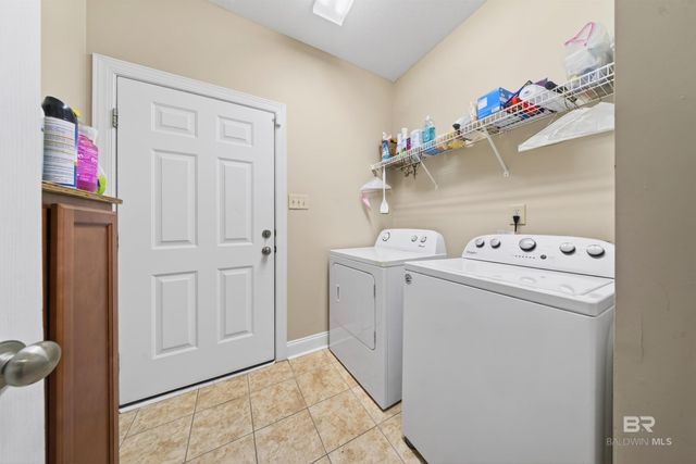 7900 Park Place Dr S, Mobile, AL 36608