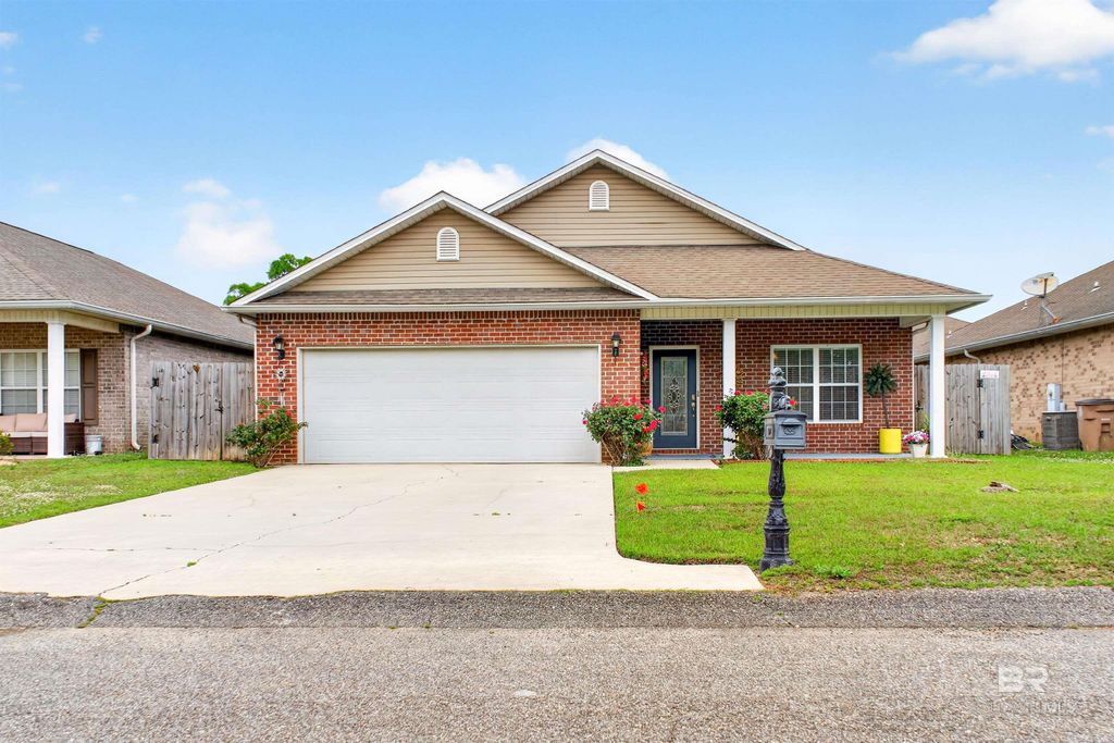7900 Park Place Dr S, Mobile, AL 36608