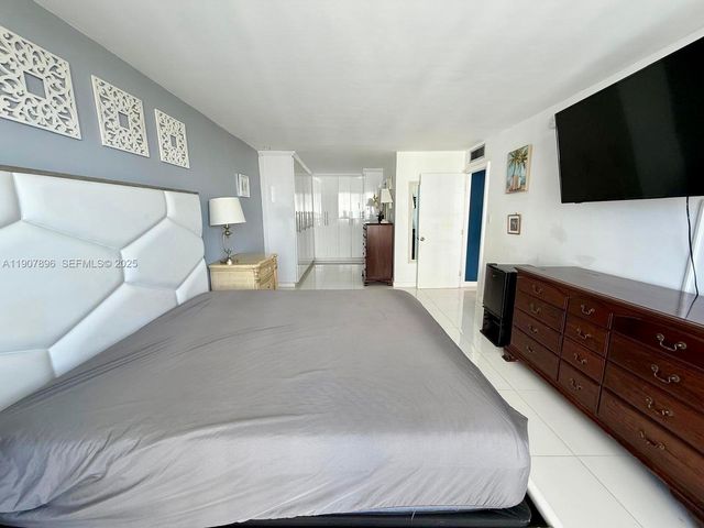18051 Biscayne Boulevard 1604, Aventura, FL 33160