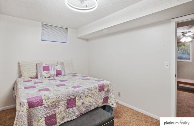 1028 S 217th Avenue, Omaha, NE 68022