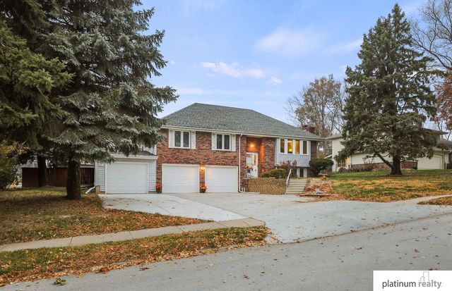 1028 S 217th Avenue, Omaha, NE 68022