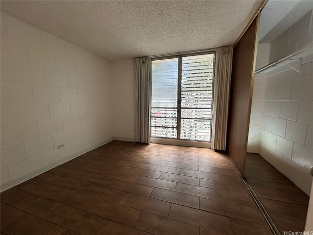 2847 Waialae Avenue 409, Honolulu, HI 96826