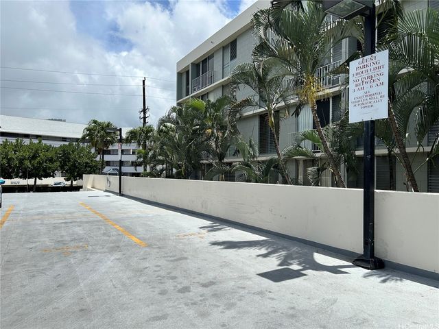 2847 Waialae Avenue 409, Honolulu, HI 96826