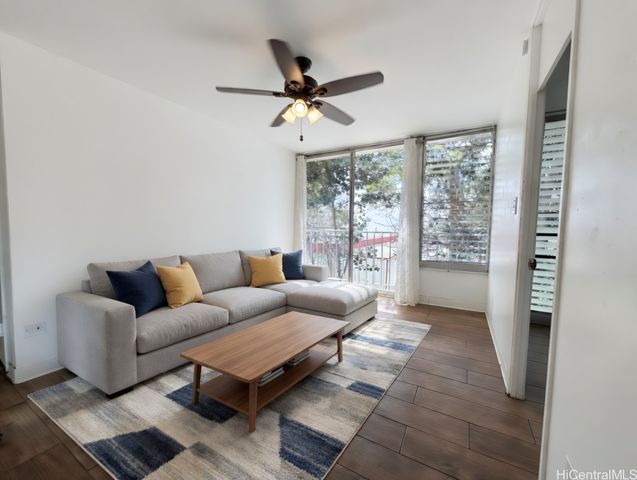 2847 Waialae Avenue 409, Honolulu, HI 96826