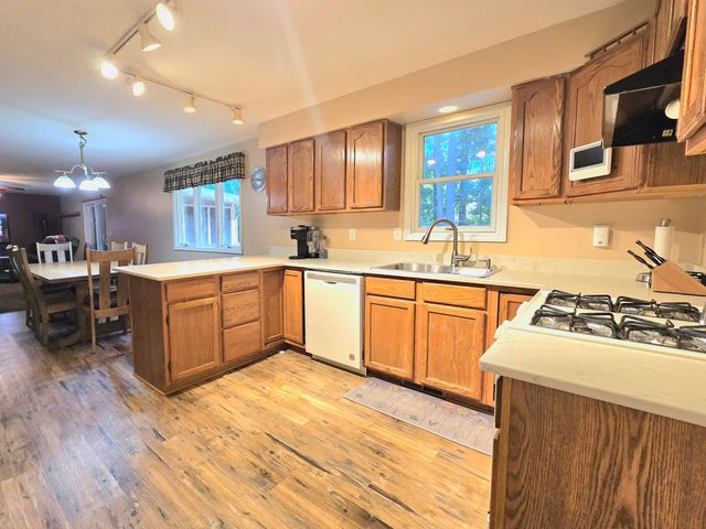 788 S 200 W, Hebron, IN 46341