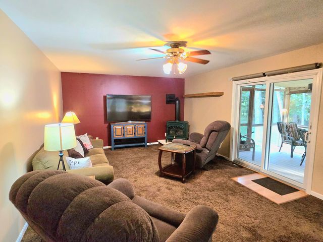 788 S 200 W, Hebron, IN 46341