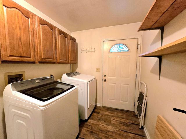 788 S 200 W, Hebron, IN 46341