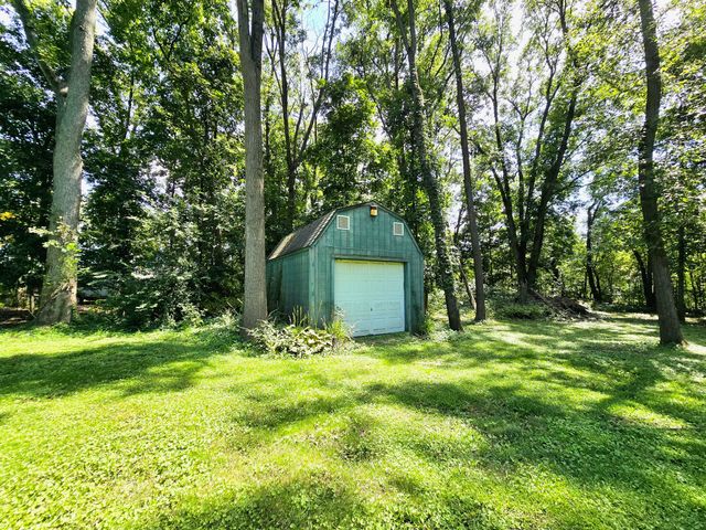788 S 200 W, Hebron, IN 46341