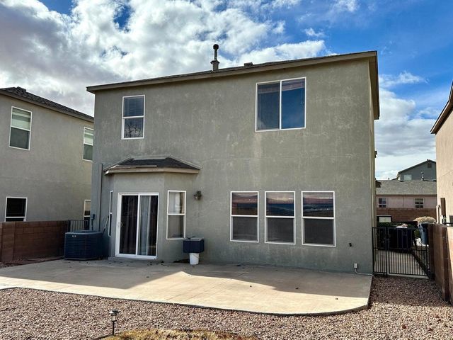 2946 Payton Trail SW, Albuquerque, NM 87121