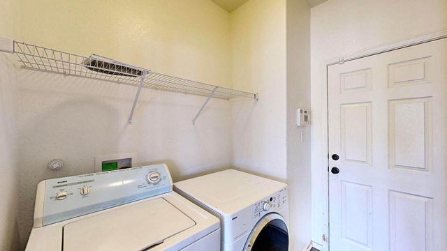 2946 Payton Trail SW, Albuquerque, NM 87121