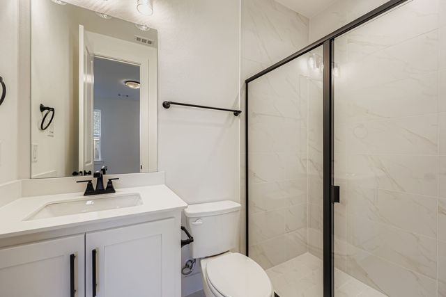 1805 Flowerfield Lane, Mansfield, TX 76063