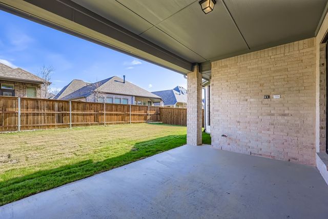 1805 Flowerfield Lane, Mansfield, TX 76063
