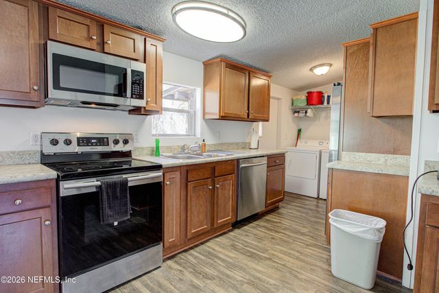 1690 FREEDOM Drive, Middleburg, FL 32068