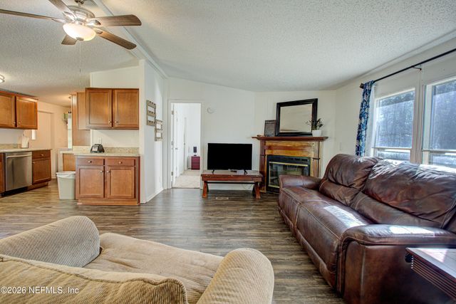 1690 FREEDOM Drive, Middleburg, FL 32068