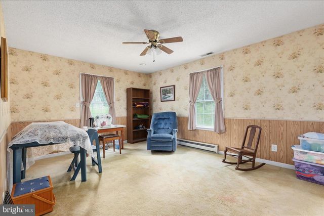 205 CLYDE BORUM RD, Inwood, WV 25428