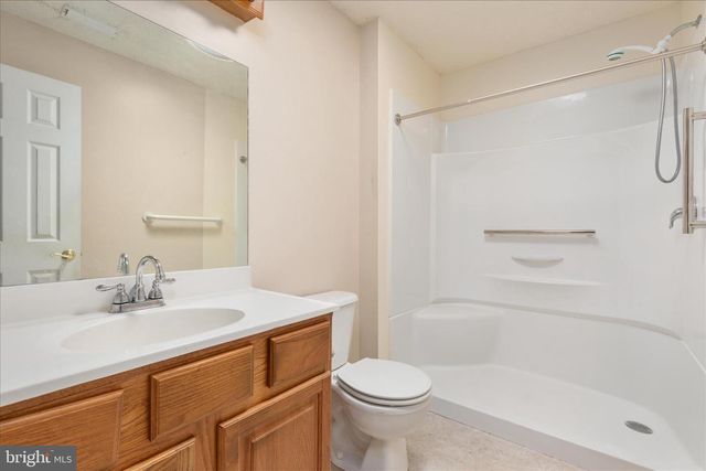 205 CLYDE BORUM RD, Inwood, WV 25428