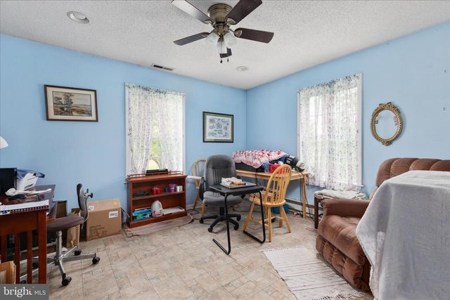 205 CLYDE BORUM RD, Inwood, WV 25428