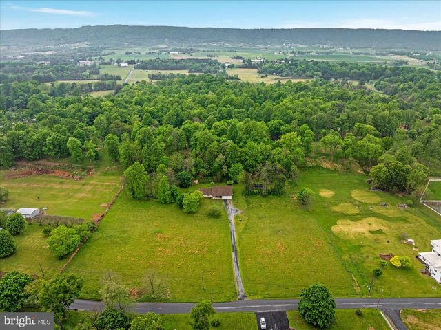 205 CLYDE BORUM RD, Inwood, WV 25428
