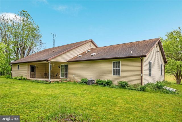 205 CLYDE BORUM RD, Inwood, WV 25428