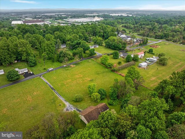 205 CLYDE BORUM RD, Inwood, WV 25428