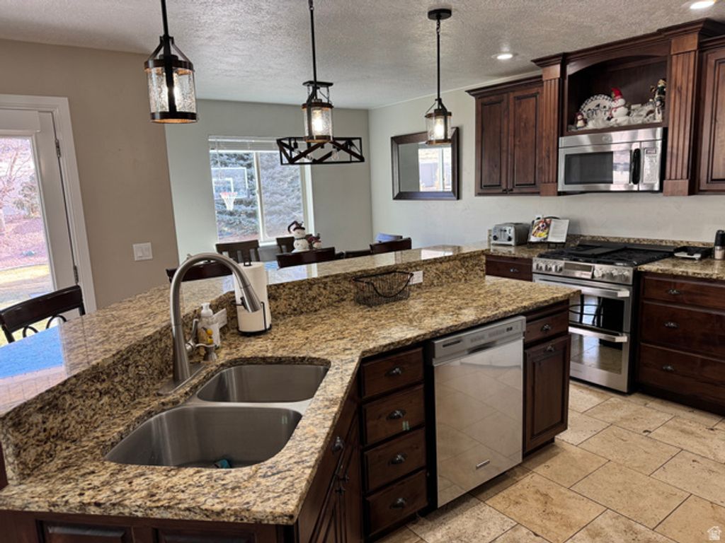 Image 20 of property listing at 691 S 530 E, Monroe, UT 84754