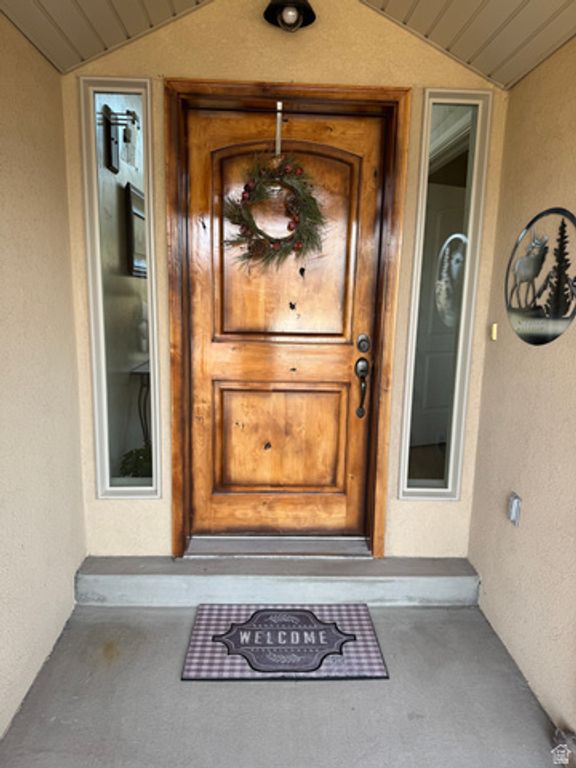 Image 7 of property listing at 691 S 530 E, Monroe, UT 84754