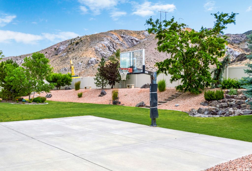 Image 71 of property listing at 691 S 530 E, Monroe, UT 84754