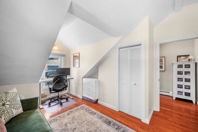 21 Mall St 2, Salem, MA 01970