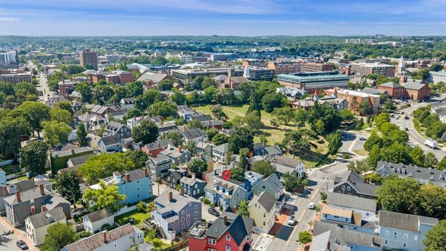 21 Mall St 2, Salem, MA 01970