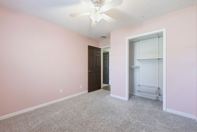 2438 S Woodland Trail, Warsaw, IN 46580