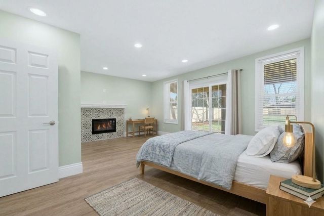 2438 S Woodland Trail, Warsaw, IN 46580