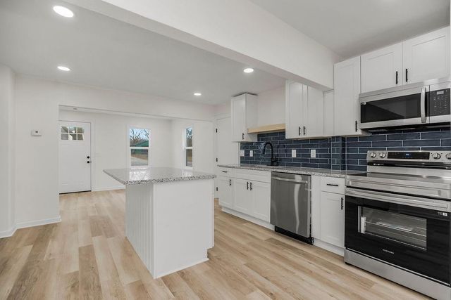 5416 N Denver Avenue, Kansas City, MO 64119