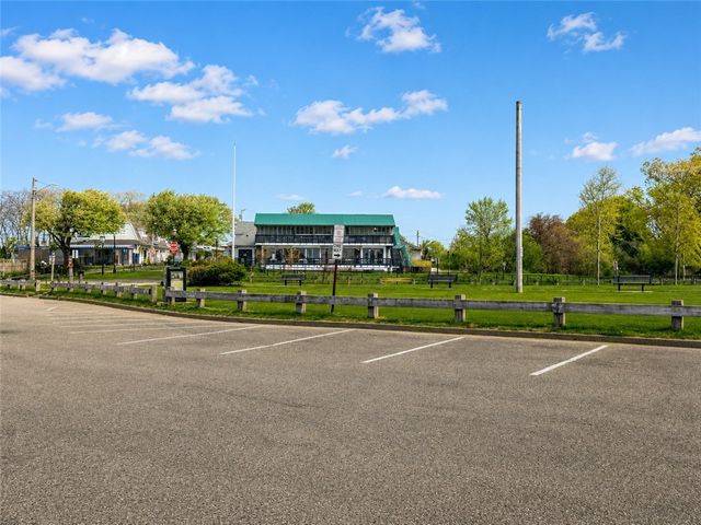 78 Shand Avenue, Warwick, RI 02889