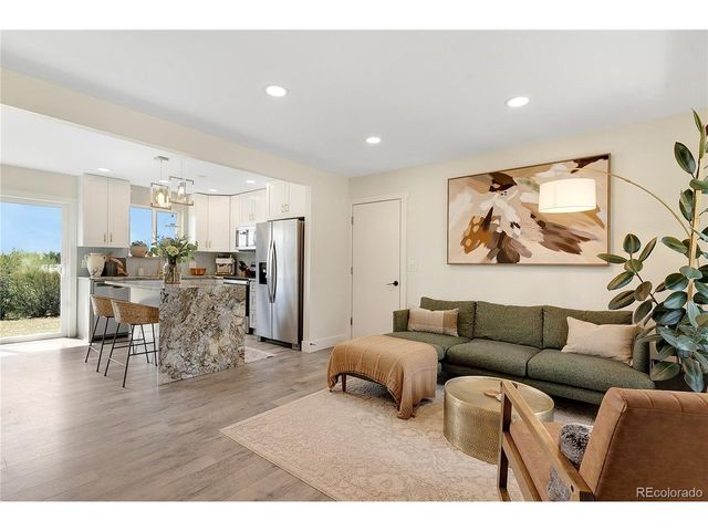 4465 S Eagle Cir, Aurora, CO 80015