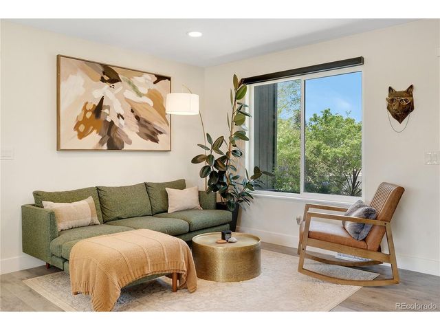 4465 S Eagle Cir, Aurora, CO 80015