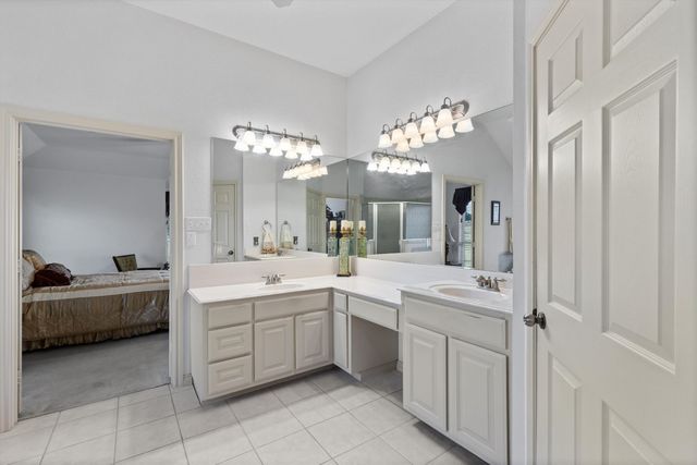 125 Deer Stream Court, Azle, TX 76020