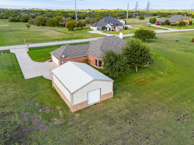 125 Deer Stream Court, Azle, TX 76020