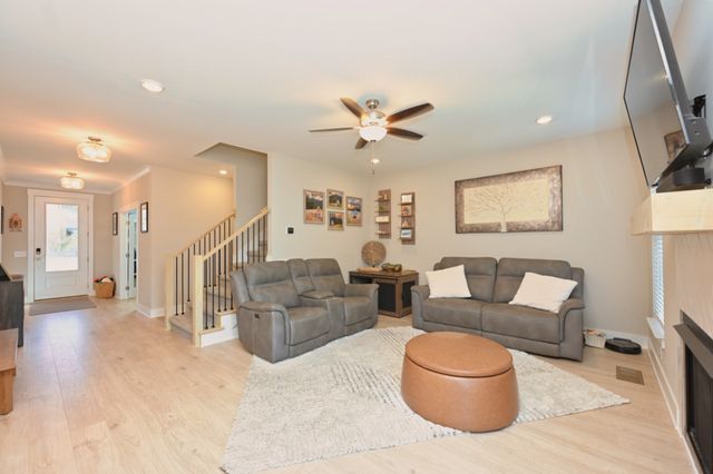 227 Settlers Way, Hendersonville, TN 37075