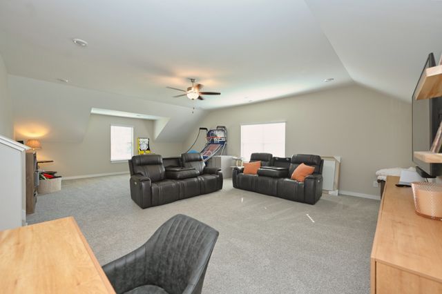 227 Settlers Way, Hendersonville, TN 37075