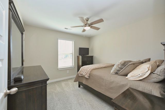227 Settlers Way, Hendersonville, TN 37075