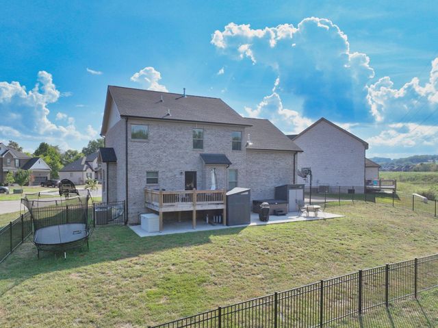227 Settlers Way, Hendersonville, TN 37075