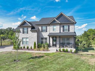 227 Settlers Way, Hendersonville, TN 37075