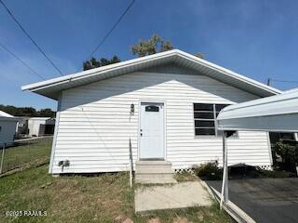 832 Second Street, Duson, LA 70529