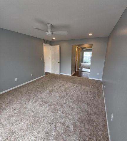 18233 University Park Drive, Livonia, MI 48152