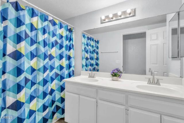 42950 Burlwood Drive, Lancaster, CA 93536