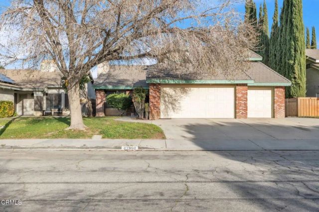 42950 Burlwood Drive, Lancaster, CA 93536
