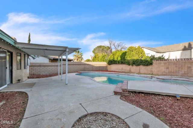 42950 Burlwood Drive, Lancaster, CA 93536