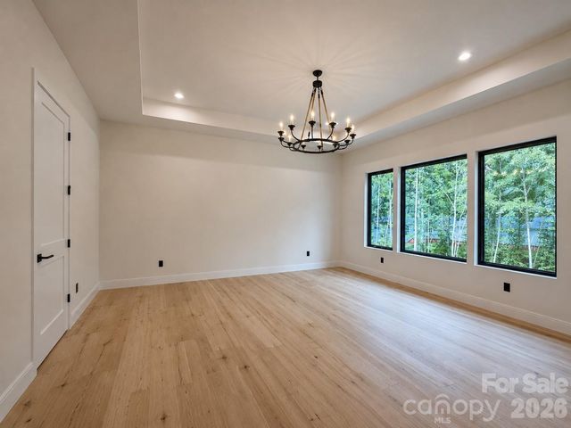 407 Melnick Terrace, Asheville, NC 28803