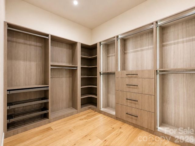 407 Melnick Terrace, Asheville, NC 28803